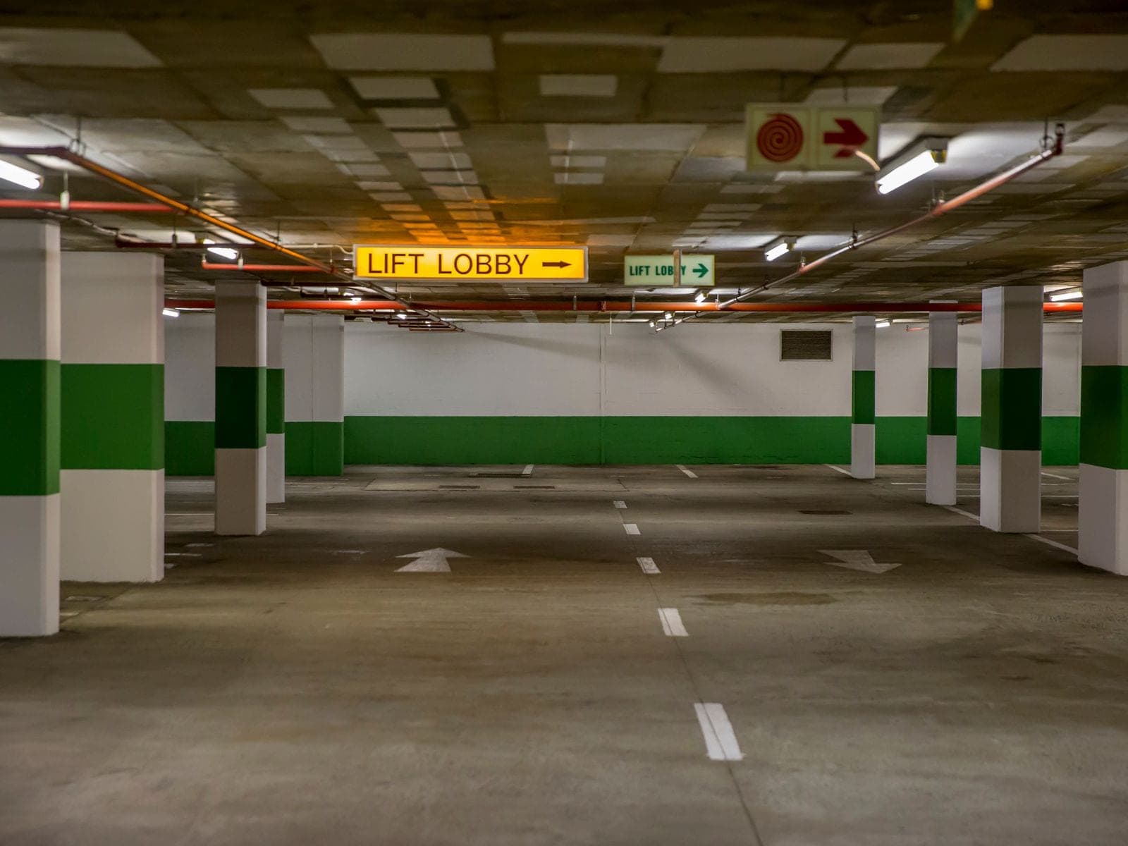 Nettoyage des parkings et des sous-sols d'immeuble — ACLEANEO